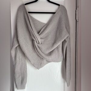 Harper Heritage Gray Twist Front Cropped Knit Sweater Size L